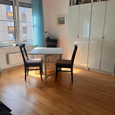 Zentrale Und Komfortable 1 Zkb *