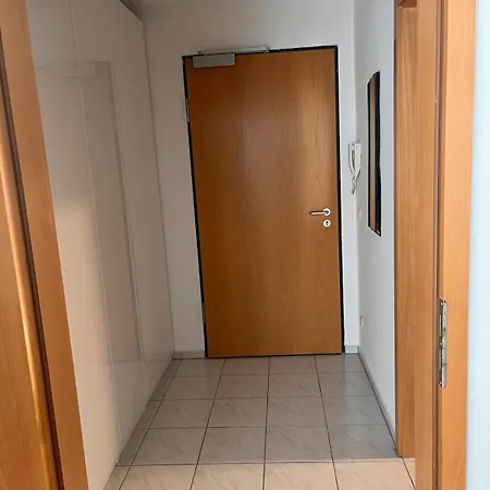 Zentrale Und Komfortable 1 Zkb Appartement Leipzig